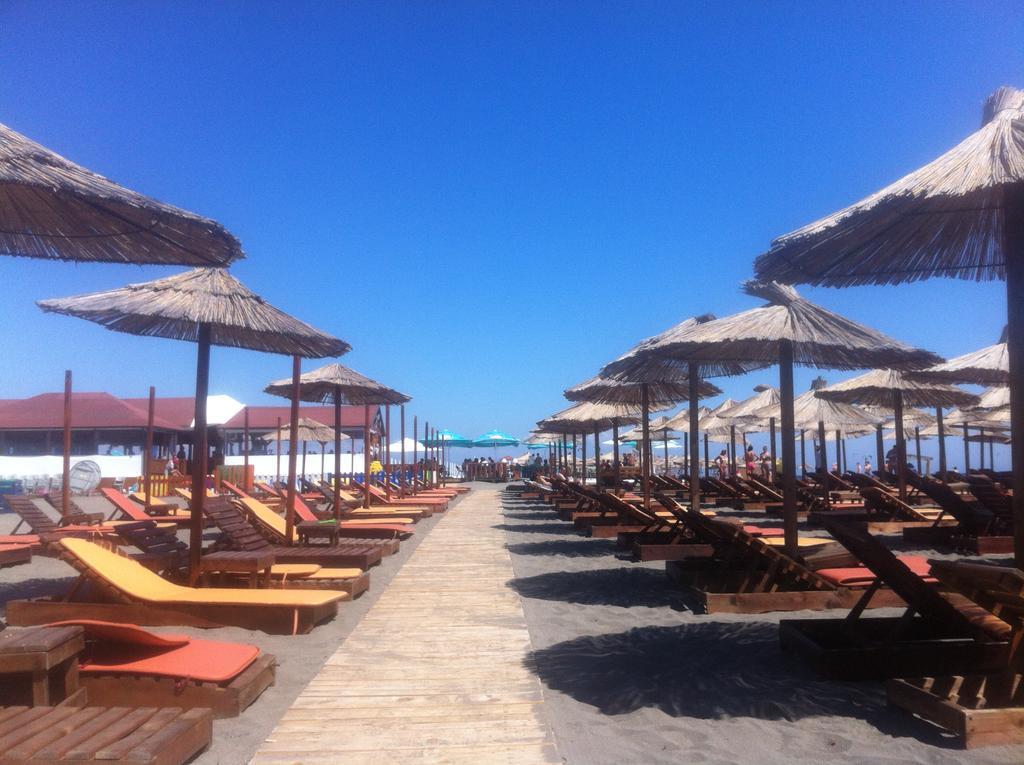 Crystal Apartments Ulcinj Buitenkant foto