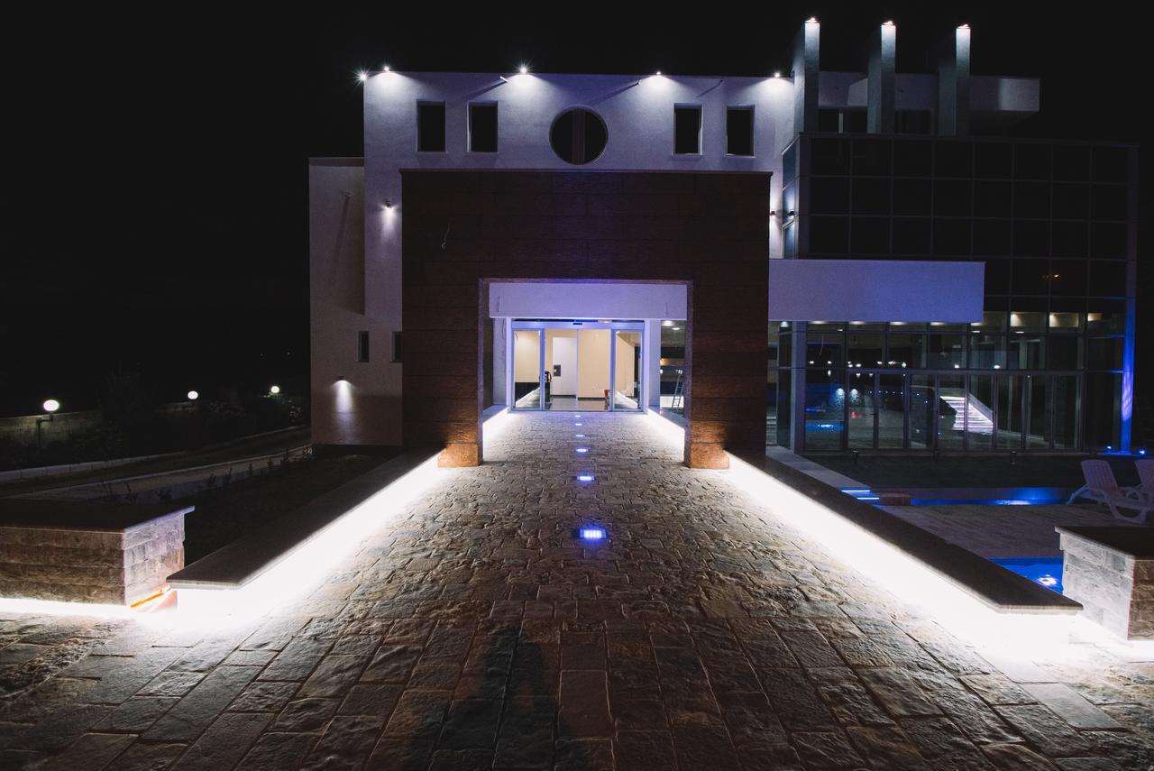 Crystal Apartments Ulcinj Buitenkant foto