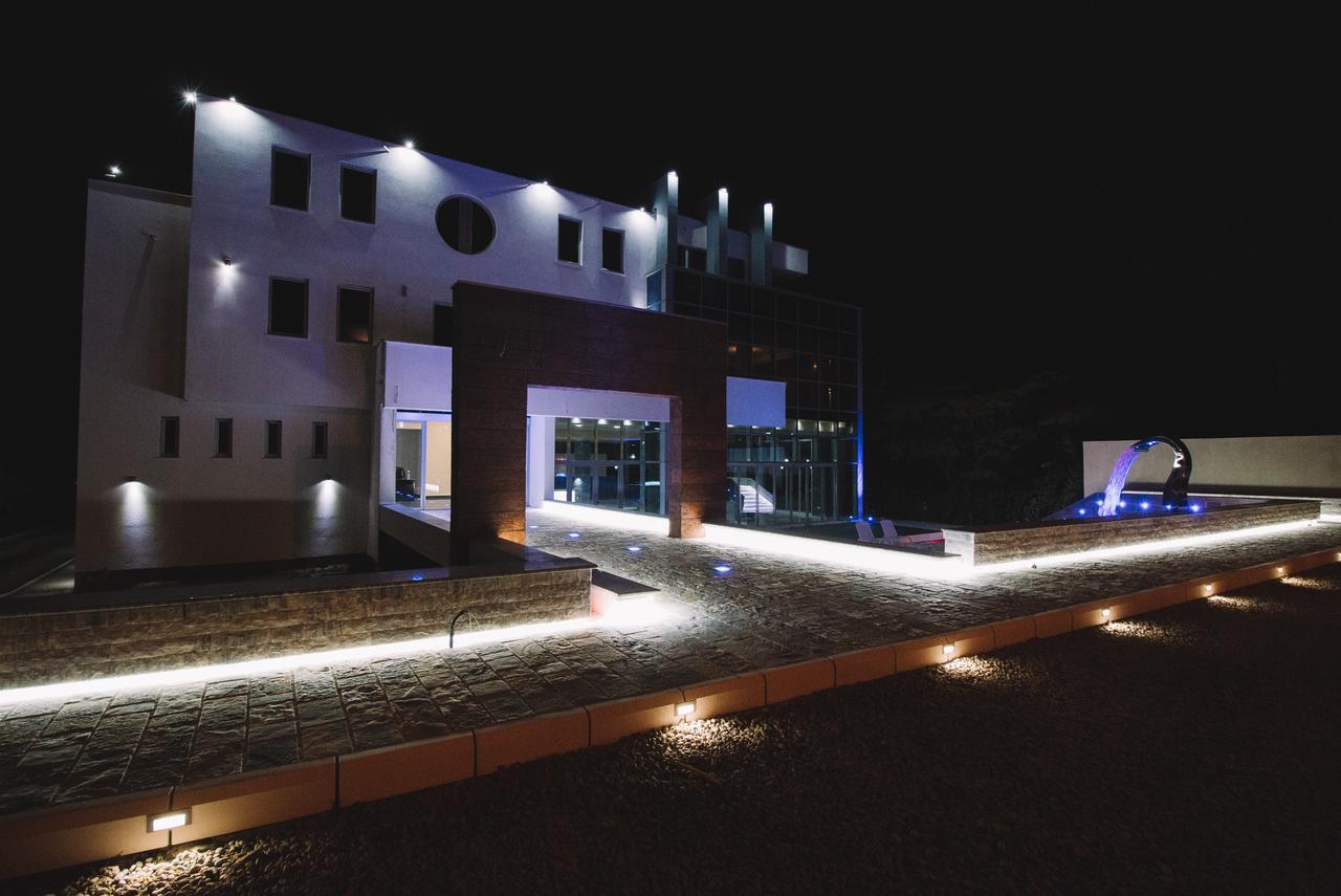Crystal Apartments Ulcinj Buitenkant foto