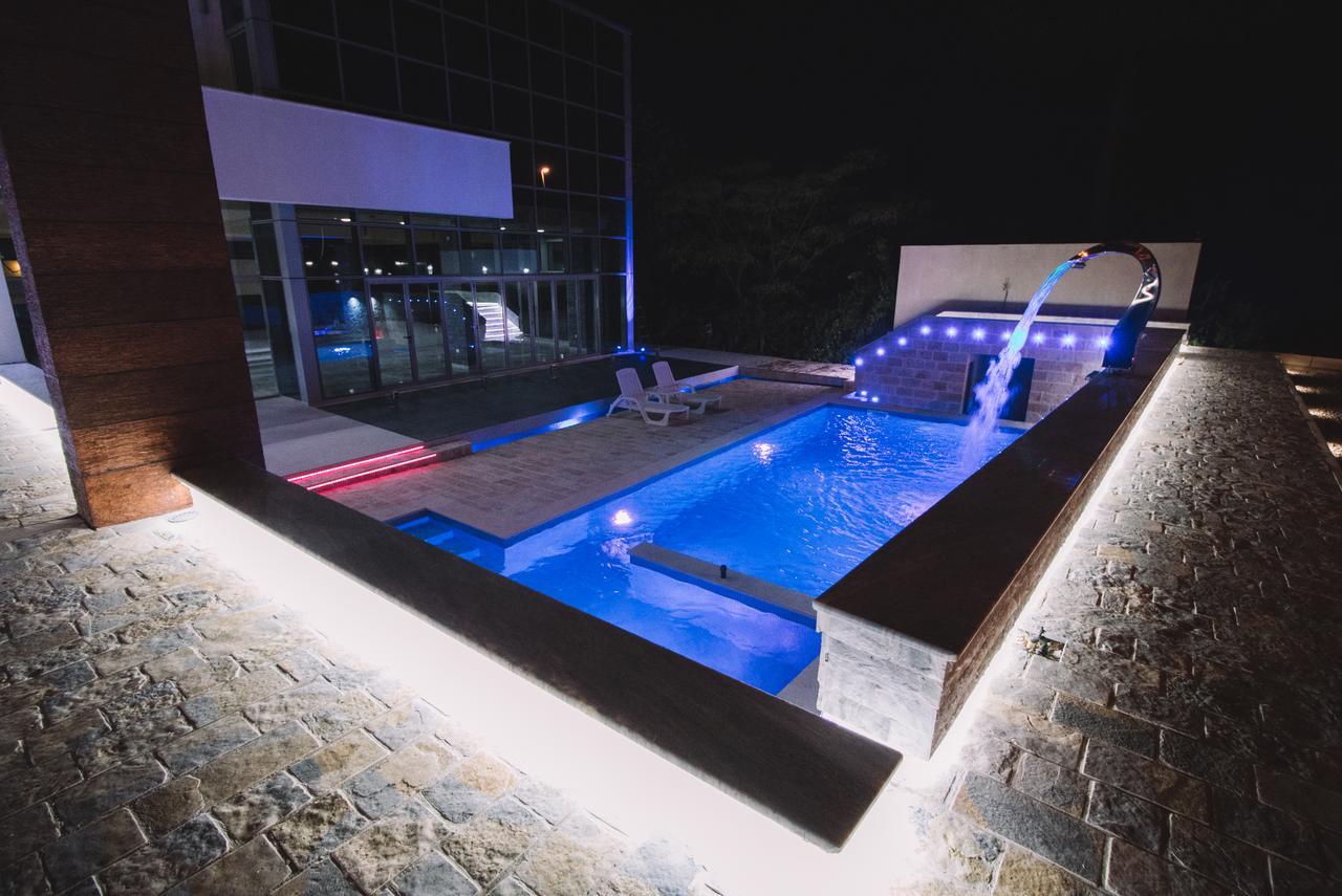 Crystal Apartments Ulcinj Buitenkant foto